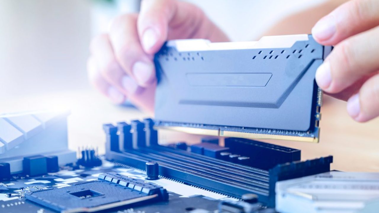 How to Find Out How Much Ram You Have?